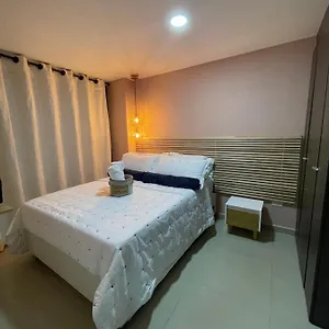 Lujoso Apartaestudio Completo 601 Medellin, Con Balcon Y Hermosa Vista A La Ciudad Apartamento Medellín